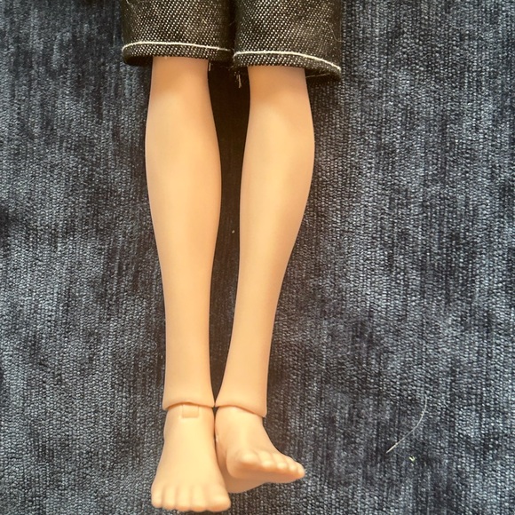 2019 BTS barbie! - Picture 6 of 8